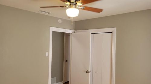 437 Forsythe Dr, Dallas TX 75217-6200 exterior