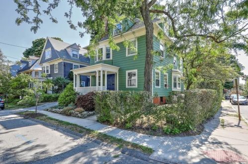 3 Catalpa Rd, Providence RI  02906-2614 exterior