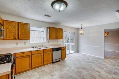 150 Kimberly Crk Pl, Atlanta GA 30349-8437 exterior