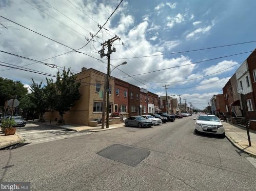 2537 Carlisle St, Philadelphia PA 19132-4012 exterior