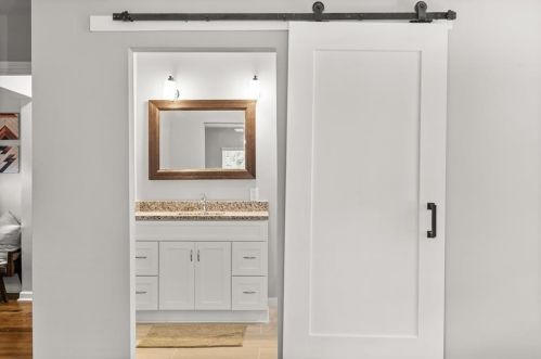 1881 Bayberry Dr, Atlanta GA 30311-3406 exterior