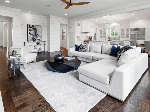 4545 Conway Dr, Atlanta GA 30327-3535 exterior