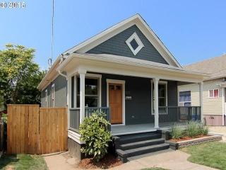 3121 22nd Ave, Portland, OR 97212-2426