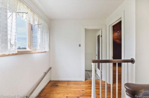 5450 Atkins Rd, Vassar MI 48768-9479 exterior