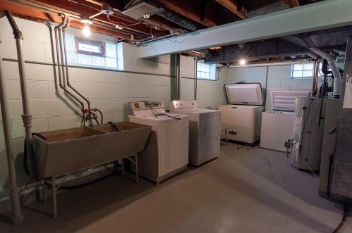 3684 Alabama Ave, Milwaukee WI 53207-4005 exterior