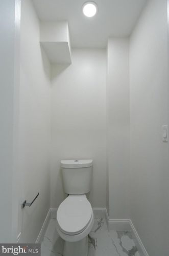 1021 Ellsworth St, Philadelphia PA  19147-4637 exterior