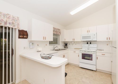 325 Tuscany Ct, Fort Pierce FL 34986-1731 exterior