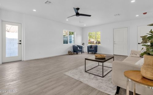 2538 9th St, Phoenix AZ  85006-1070 exterior