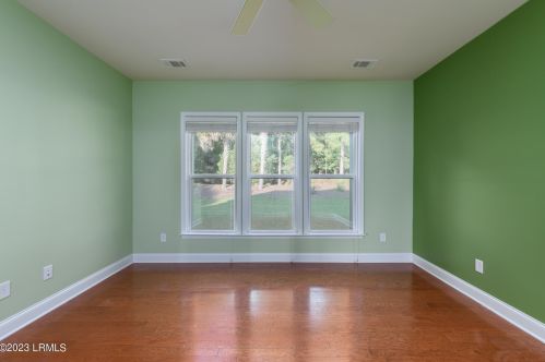 29 Mystic Point Dr, Bluffton SC 29909-2073 exterior