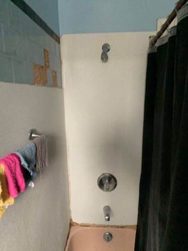 206 Amanda Ave, Pittsburgh PA 15210-2150 exterior