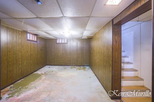 2867 Sharon Ave, Wyoming MI 49519-2519 exterior