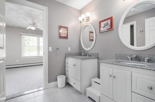 97 Gaskill St, Woonsocket RI 02895-1011 exterior