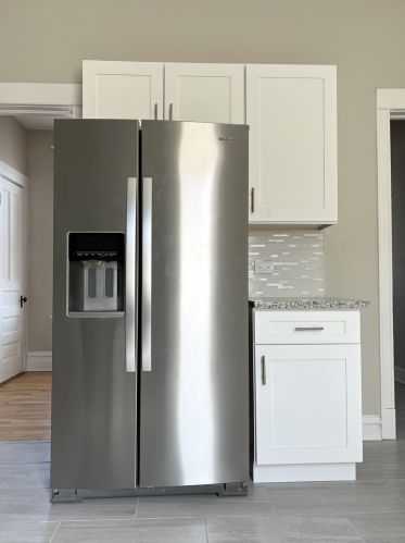 4447 Troy St, Chicago IL 60655-2317 exterior