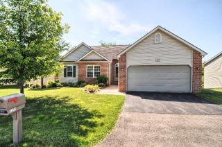 1215 Crystal Pointe Cir, Fenton, MI 48430-2064