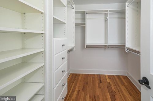 57 Governors Ln, Princeton NJ 08540-3672 exterior