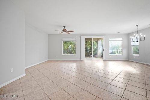 1 Cheswell Ct, Bluffton SC 29909-5031 exterior