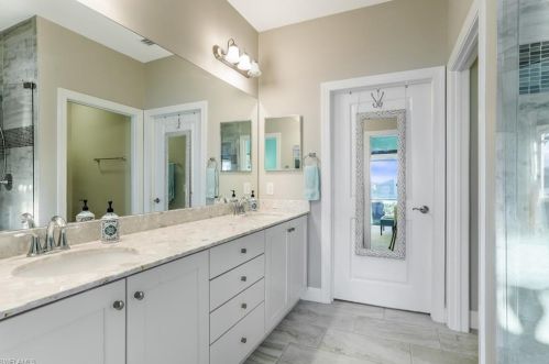 1503 Oceania Dr, Naples FL 34113 exterior