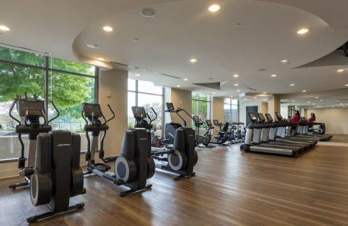 270 17th St, Atlanta GA  30309-3324 exterior