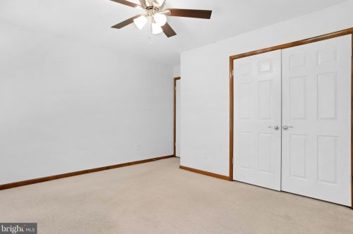 1 Madison Ct, Southampton NJ  08088-9046 exterior