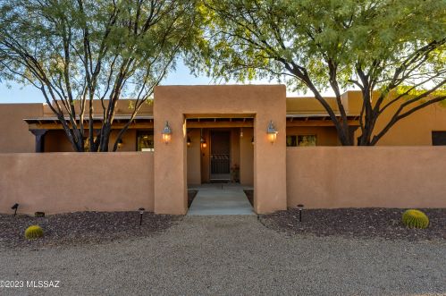 4275 Lightning Ridge Trl, Tucson AZ  85745-8716 exterior