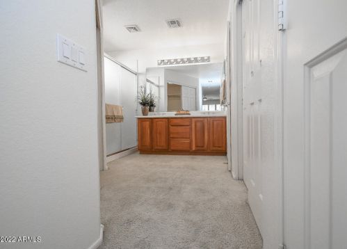 23814 Stoney Lk Dr, Chandler AZ 85248-6147 exterior