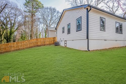 1436 Connally Ave, Atlanta GA  30310-4032 exterior