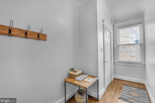 1635 Virginia Ave, Washington DC 20002-2326 exterior