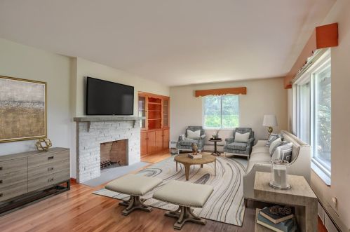 5714 Montour Rd, Gibsonia PA 15044-8113 exterior