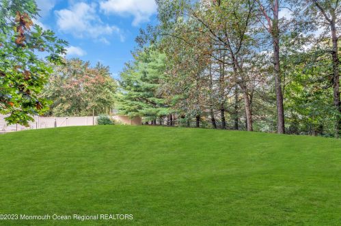 442 Frank Applegate Rd, Jackson Twp NJ 08527-2454 exterior