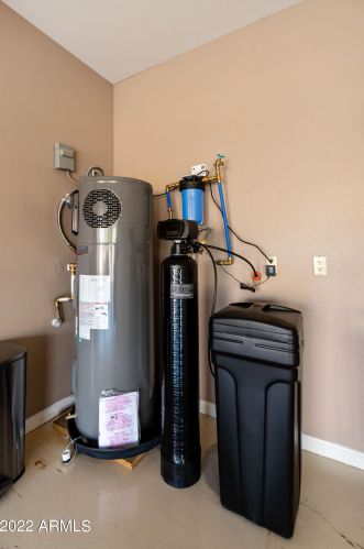 24601 Ribbonwood Dr, Chandler AZ  85248-7731 exterior