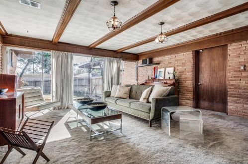 3130 Cliffoak Dr, Dallas TX 75233-2617 exterior