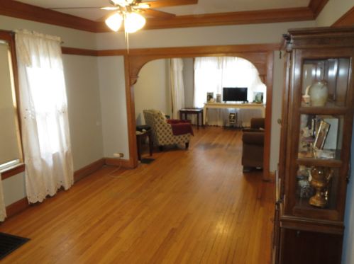 2415 Lombard Ave, Chicago IL 60804-4132 exterior