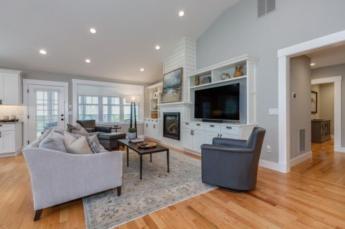 39 Thayer Pond Rd, Concord NH  03301-7517 exterior