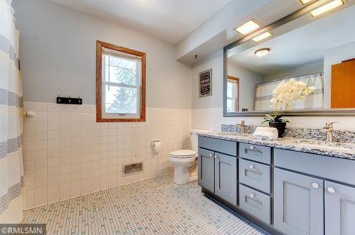 550 20 Ave, South Saint Paul MN 55075-2114 exterior