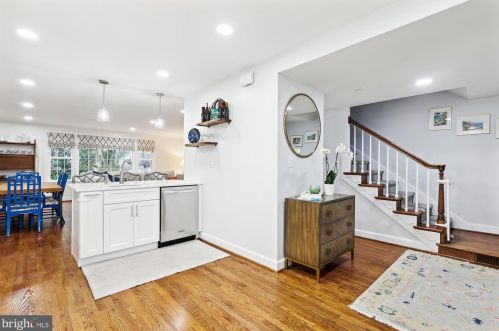 1715 Belle Haven Rd, Alexandria VA  22307-1223 exterior