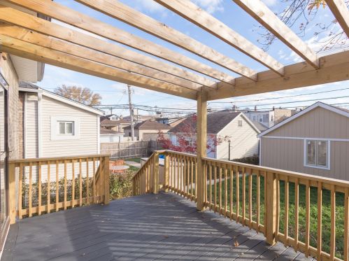 7019 Wolfram St, Chicago IL  60634-4739 exterior