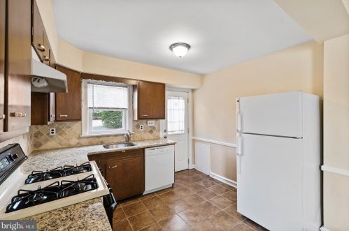 14 Merchant St, Camden NJ 08106-1044 exterior