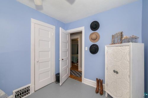 920 13 Ave, Duluth MN 55805-1641 exterior