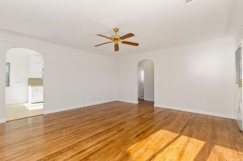 9109 Ramona St, Bellflower CA 90706-6438 exterior