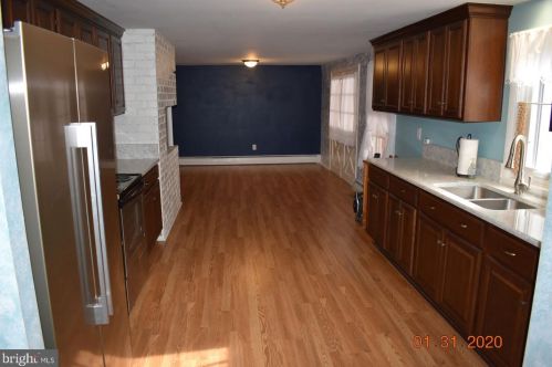 471 Grant Dr, Hanover PA 17331-1431 exterior