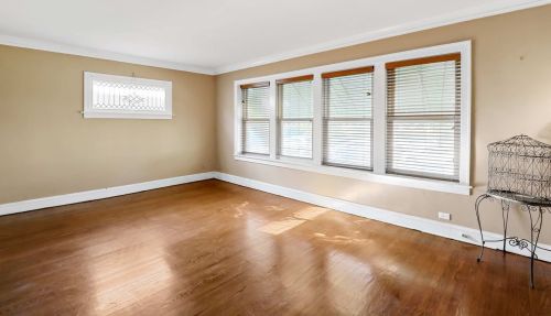 7923 Indiana Ave, Chicago, IL 60619-3501