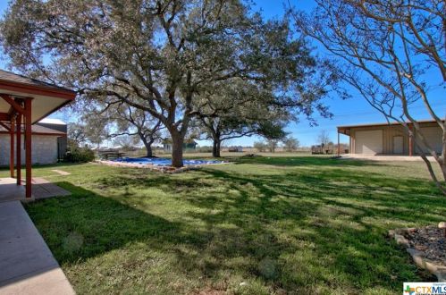 4959 Beck Rd, San Antonio TX 78263-2301 exterior