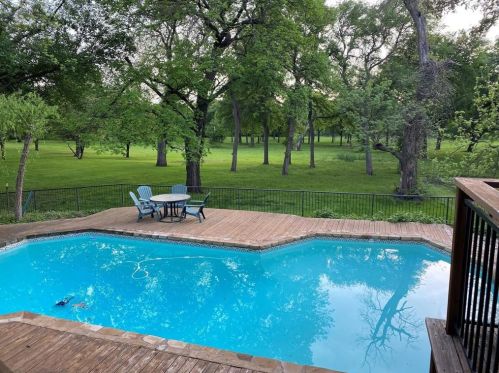 17907 Cedar Creek Canyon Dr, Dallas TX 75252-4944 exterior