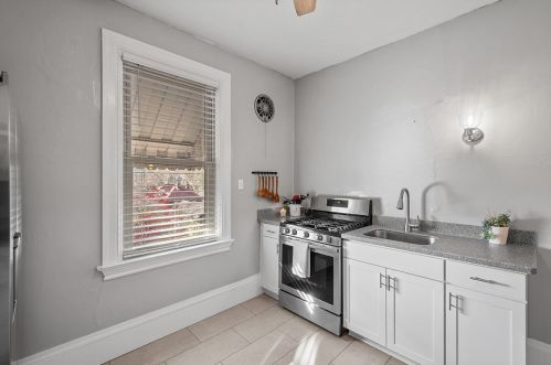 3475 Shadeland Ave, Pittsburgh PA 15212-2253 exterior