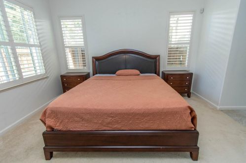 1072 Bennington Ave, Turlock CA  95382-0555 exterior