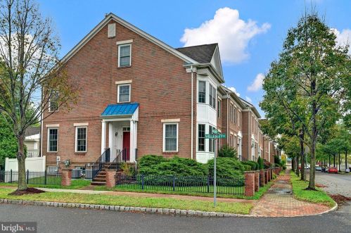 67 Malsbury St, Trenton, NJ 08691-4127