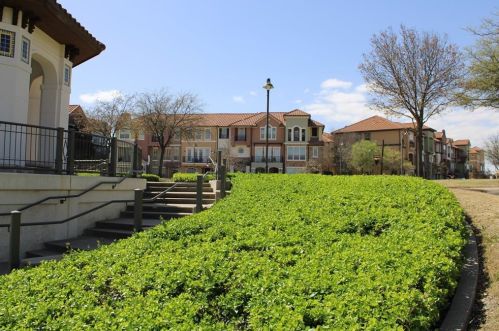 6760 Plaza Via, Irving TX  75039-3127 exterior