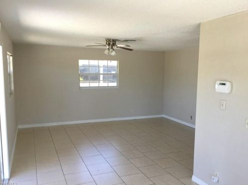 5206 Trammel St, Naples, FL 34113-7736