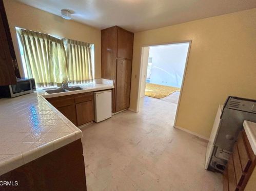 1960 Norma St, Oxnard CA 93036-2709 exterior