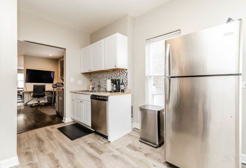 938 Noble St, Chicago IL  60642-5303 exterior